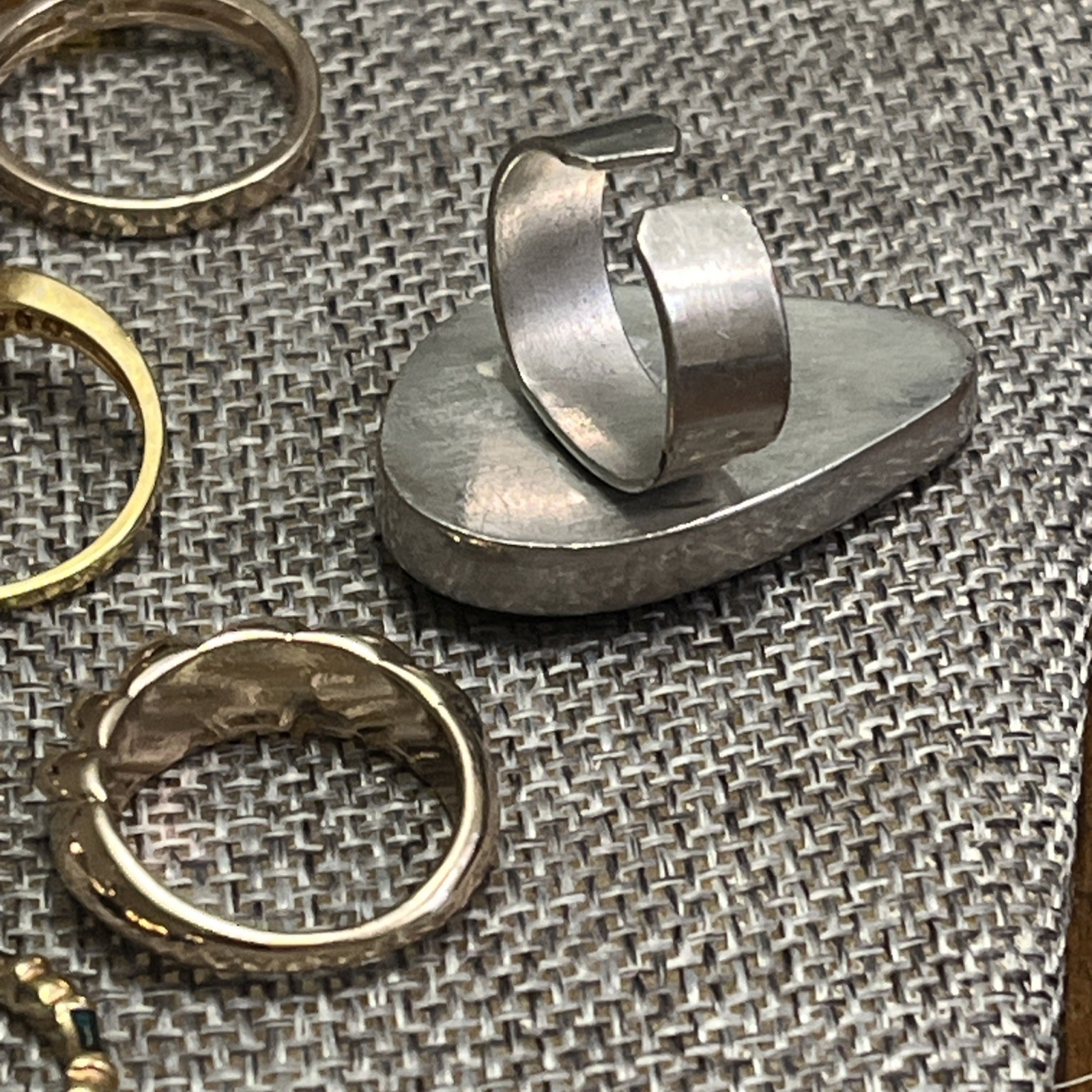 Vintage/Now Ring Lot Costume (17) Pieces