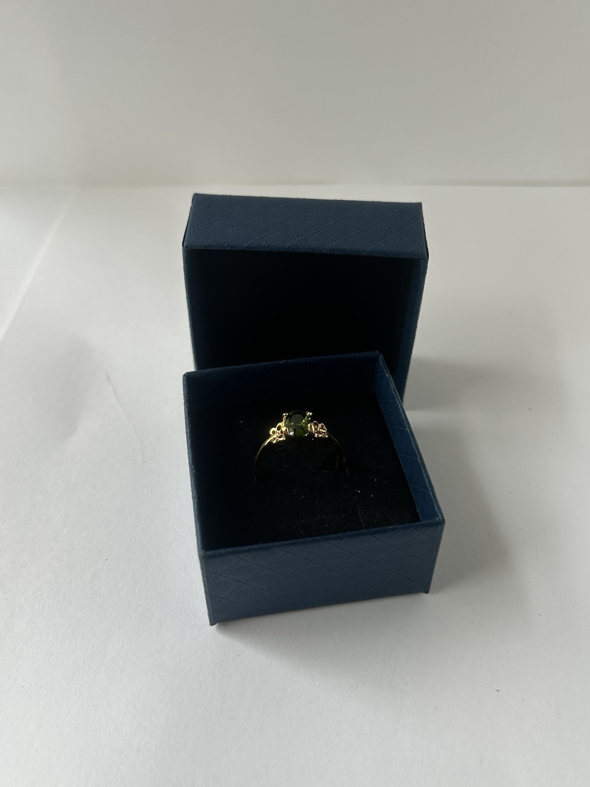 Vintage Green Cubic Zirconia Ring Gold Plated Womens Size 7.5