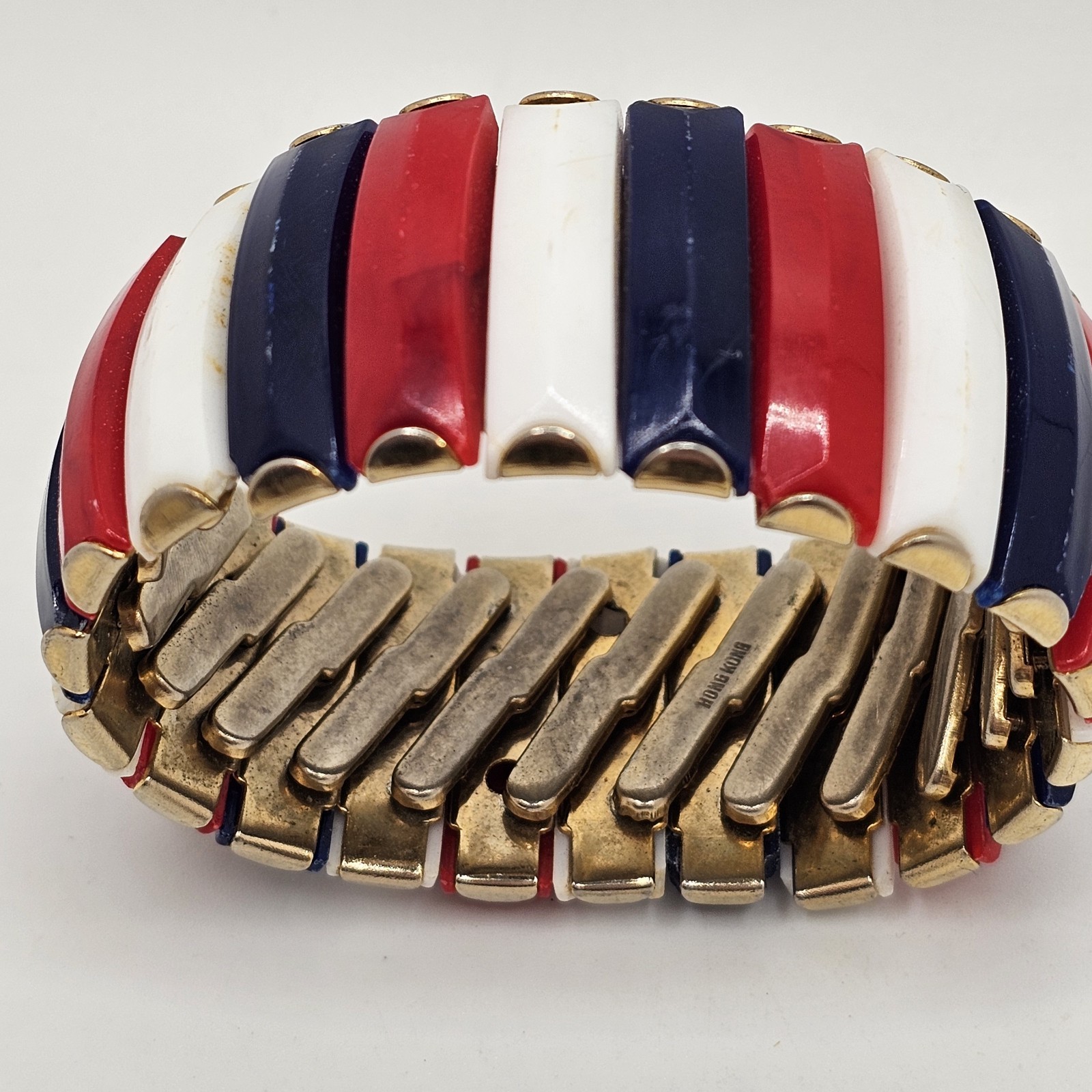 Vintage HONG KONG Red White Blue Lucite Gold Tone Expandable Accordian Bracelet