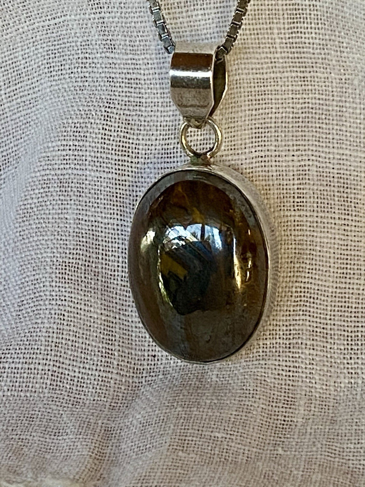 Vintage Tiger Iron Stone Cabochon Set In Sterling Silver With 20” 925 Box Chain