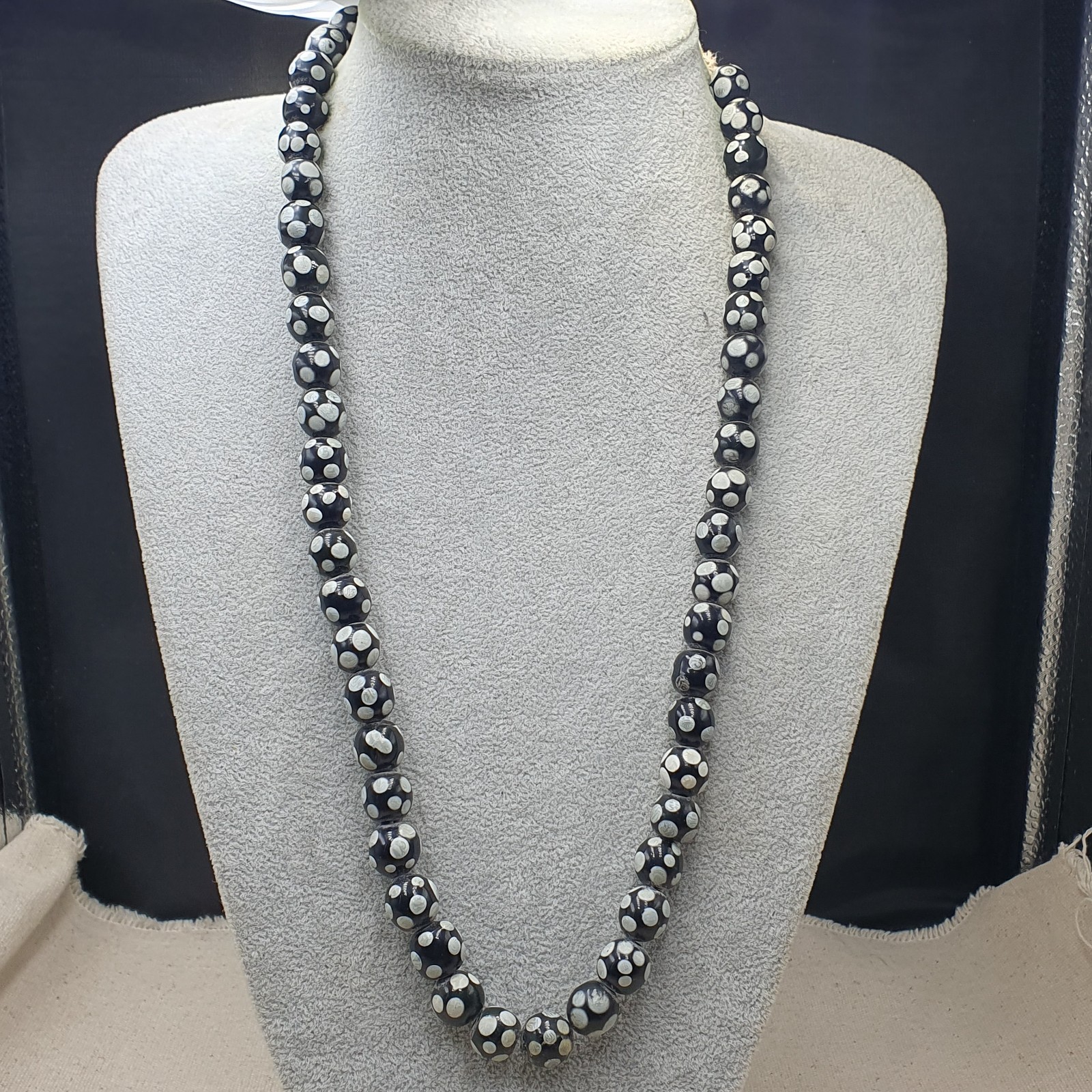 Authentic Vintage African Glass Beads Necklace Skunk Bead Design
