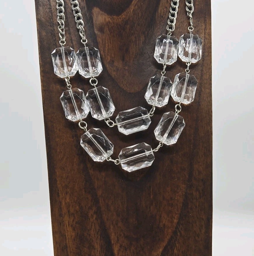 Clear Lucite Layered Necklace Silver tone Art Deco Link Chunky Macy’s 21 in