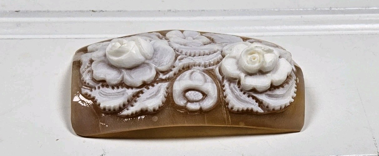Vintage Carved Shell Roses Cameo