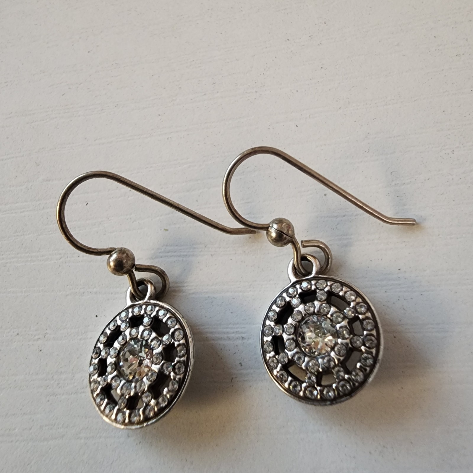 Vintage Fancy Women’s Earrings Silver Toned With Rhinestones Faux Center Diamond