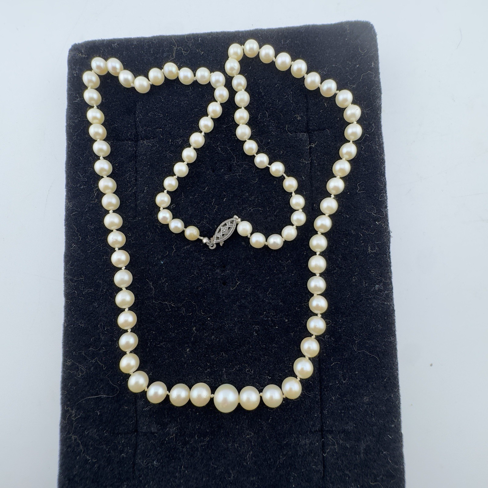 Vintage Graduated 5-8mm Strand Japanese Akoya Pearl Necklace Sterling Silver 21″