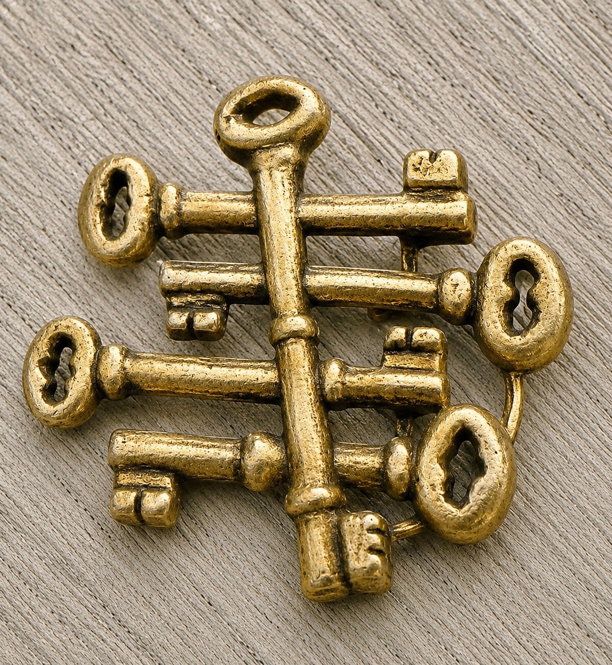 Vintage Multi Key Brooch Pin 1”