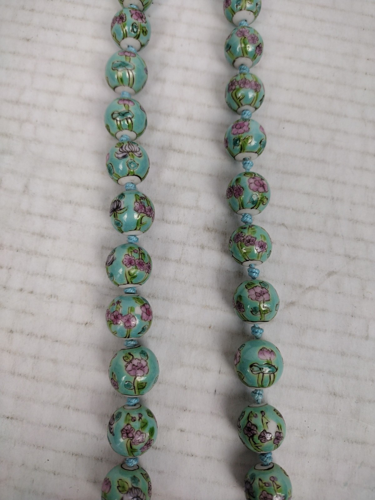 Vintage Chinese CLOISONNE Blue Pink Enamel Bead Necklace Hand Knotted