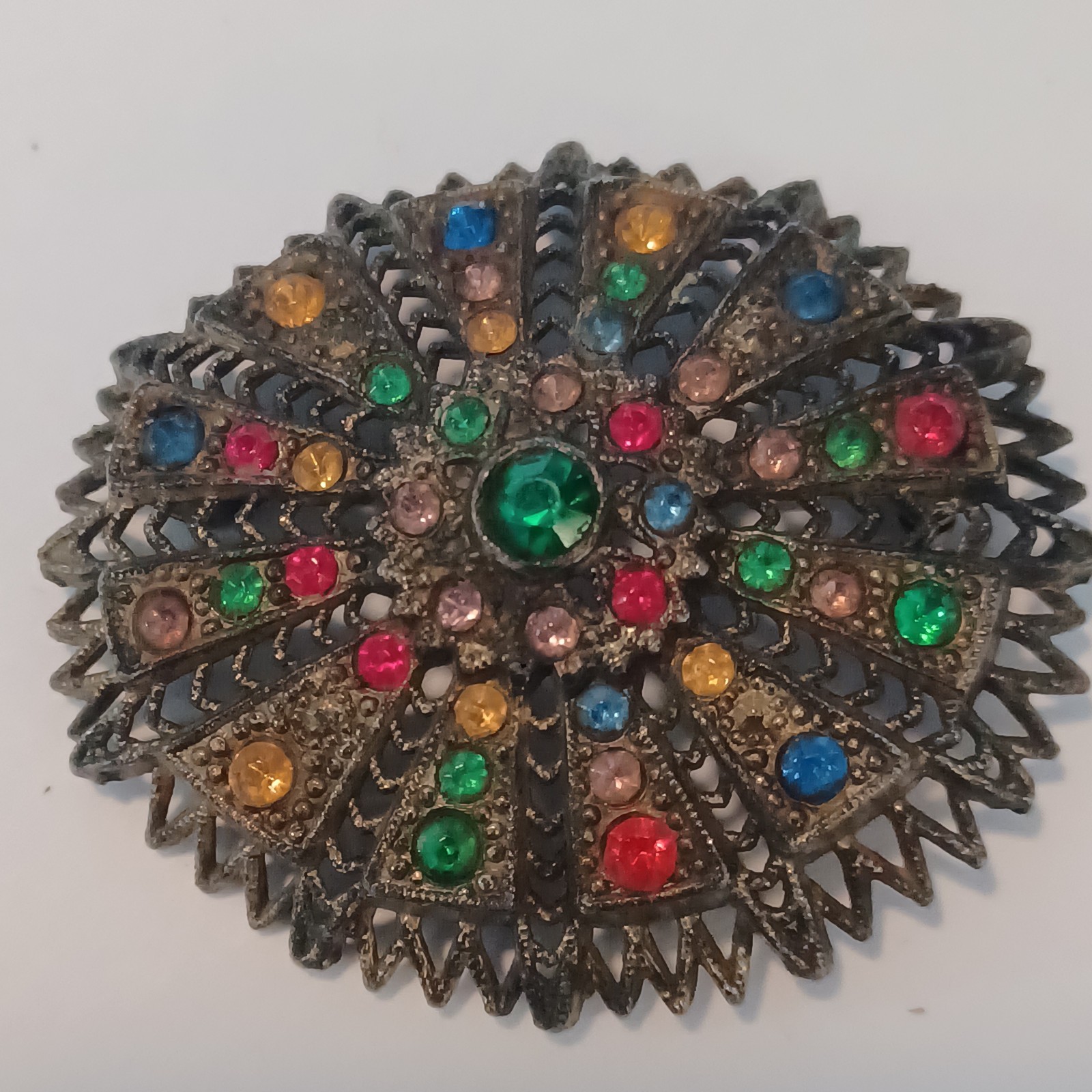 Little Nemo LN 25 Colorful Art Deco Style Rhinestone Ornate Oval Brooch Vintage