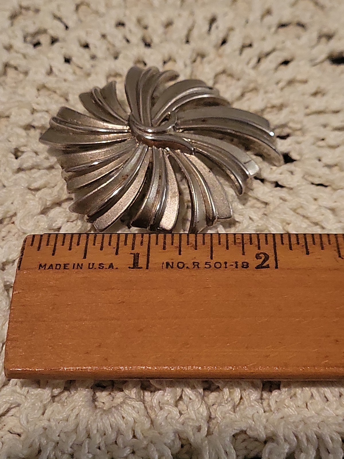Vintage Signed Crown Trifari Silver Tone Pin Brooch