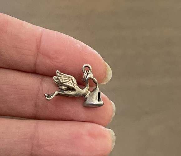Vintage Sterling Silver Stork Carrying Baby Charm Pendant 2.9g 925 .75 Inch