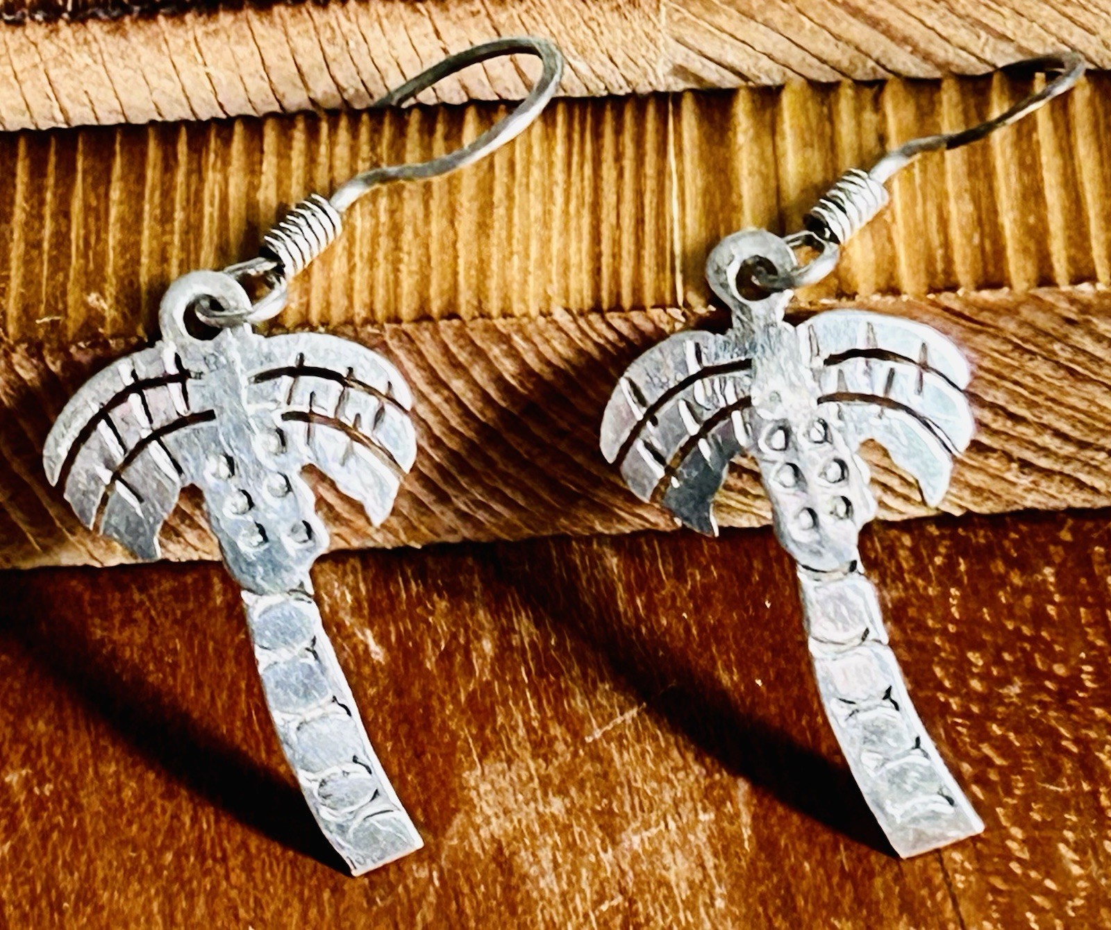 Vintage Mexican Etched Sterling Silver Palm Tree Dangle Earrings 1 5/8” Marked