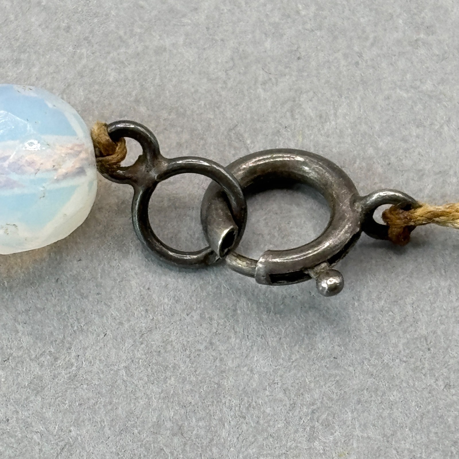 Vintage Opaline Opalite Beaded Necklace Faceted Art Glass Hand Knotted 18″