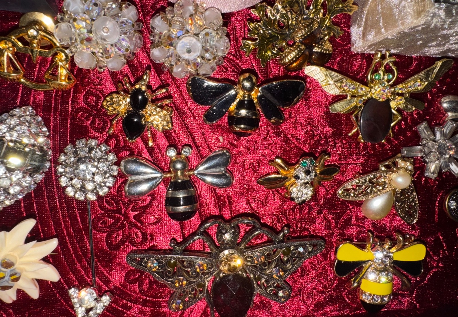 Jewelry Lot Vtg Rhinestone Sorrelli Trifari Weiss Jade High End Sets Estate