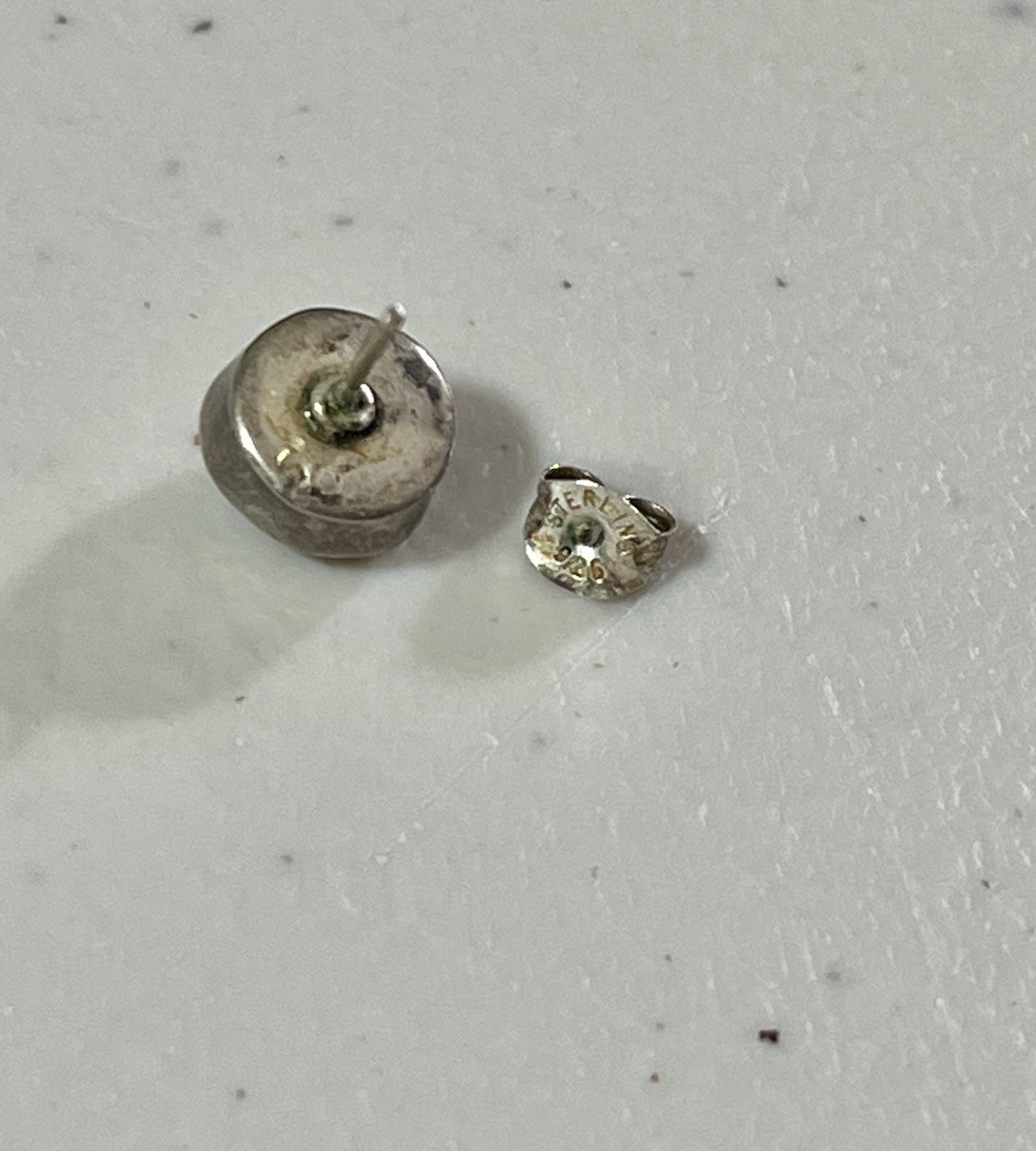 925 Sterling Silver Stud Earrings Black Peacock Cultured Pearls 7.8mm