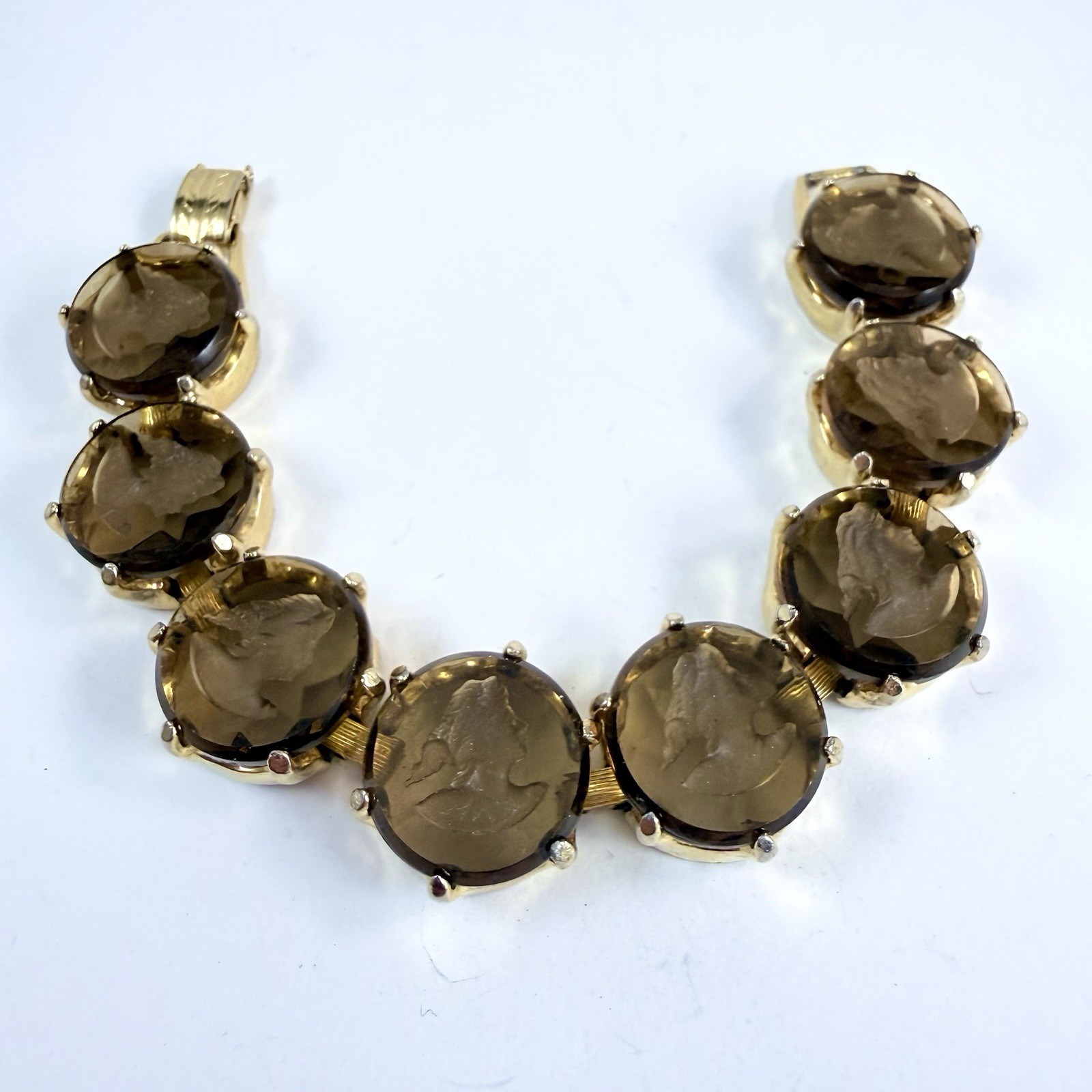 VTG GOLDETTE Smokey Glass Intaglio Carved Cameo Chunky Bracelet 7.25″ Unsigned