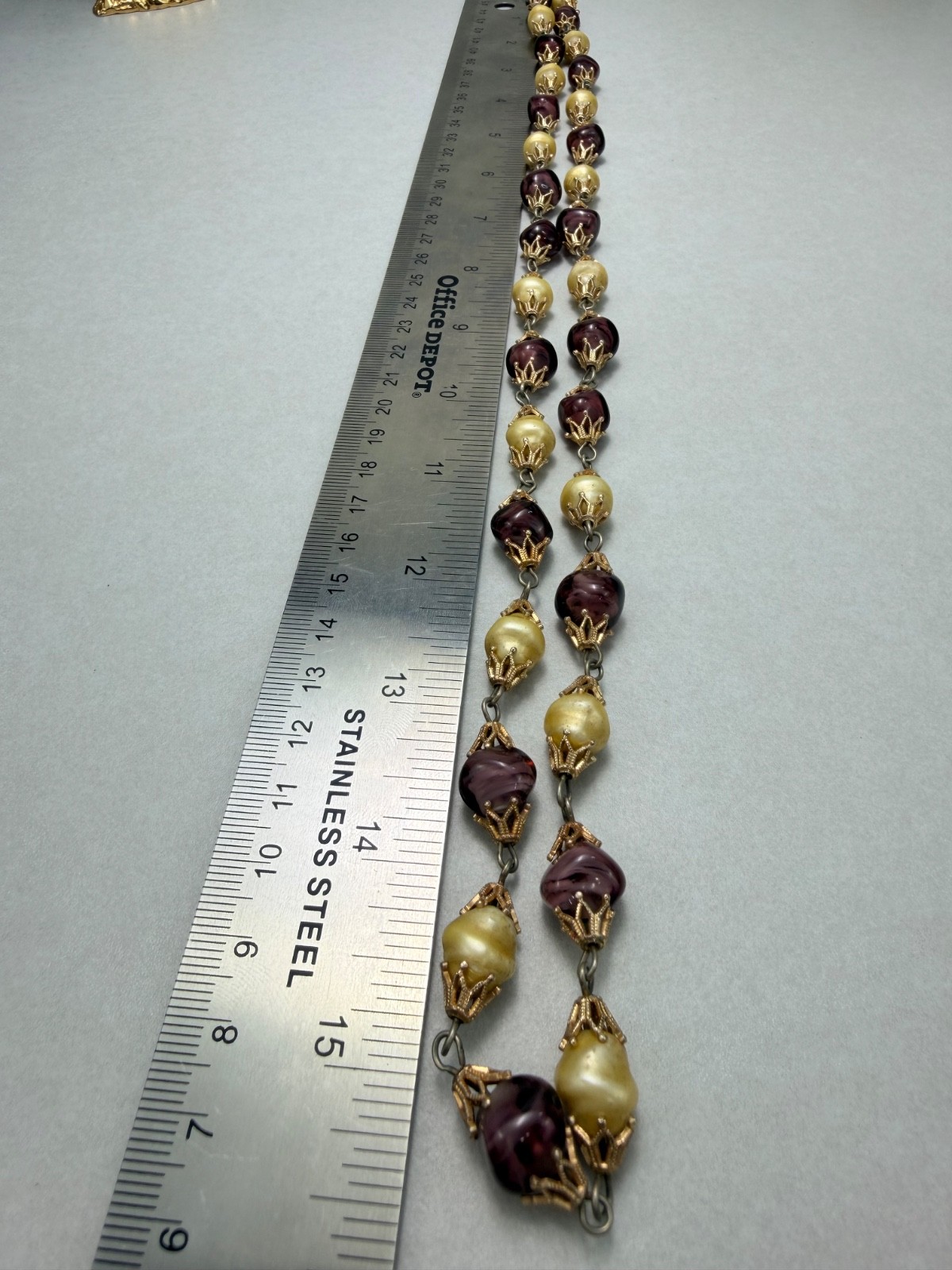 Stunning Amethyst Glass & Baroque Imitation Pearl Necklace Gold Tone 31”