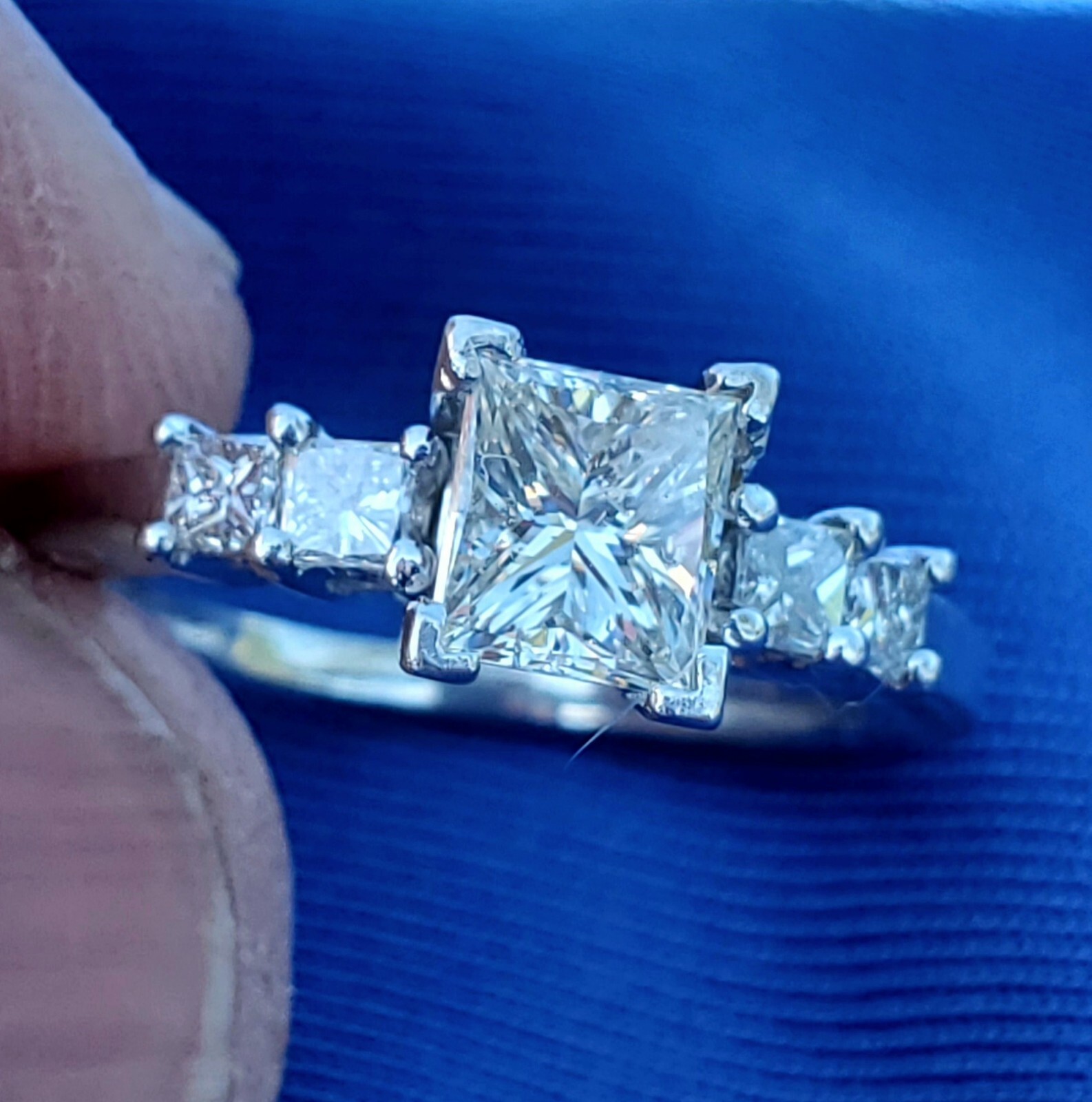Original EARTH MINED DIAMOND Princess Engagement Ring 1 carat PLATINUM Solitaire