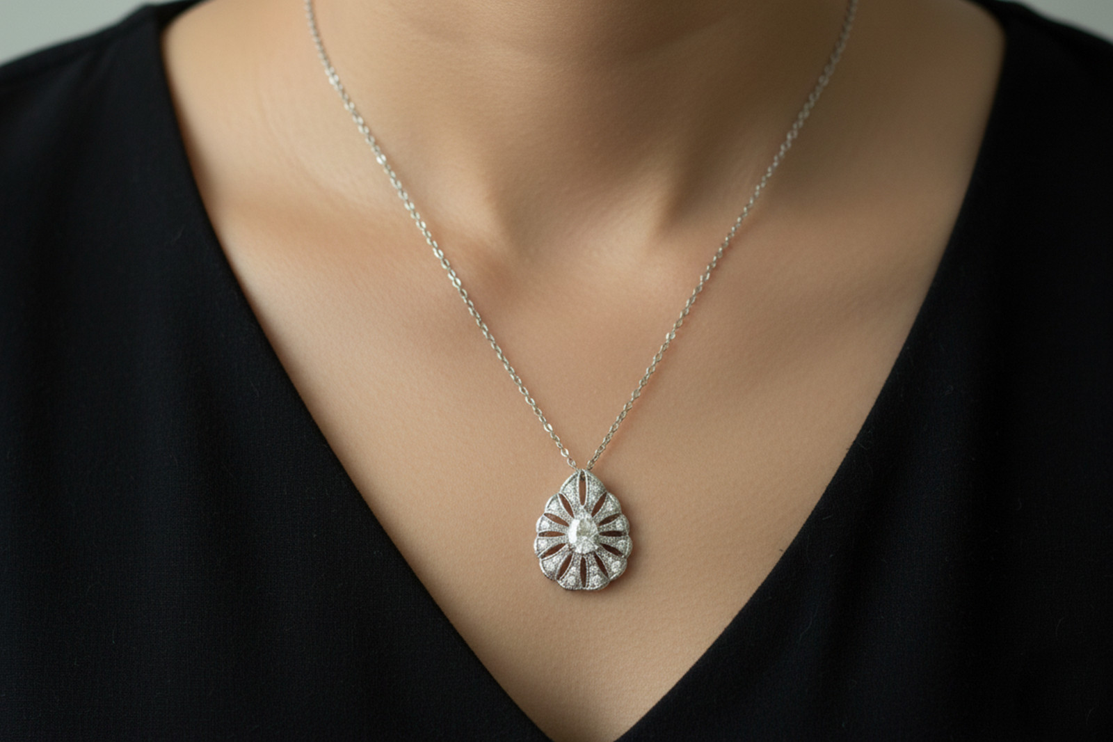 Pear & Round Moissanite Stone 925 Silver Vintage Style Teardrop Pendant Necklace