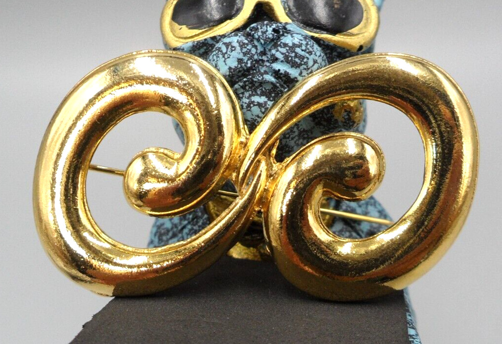 Vintage Swirl Brooch Opposing Ocean Waves Gold Tone Modern Art Beach Theme Mint
