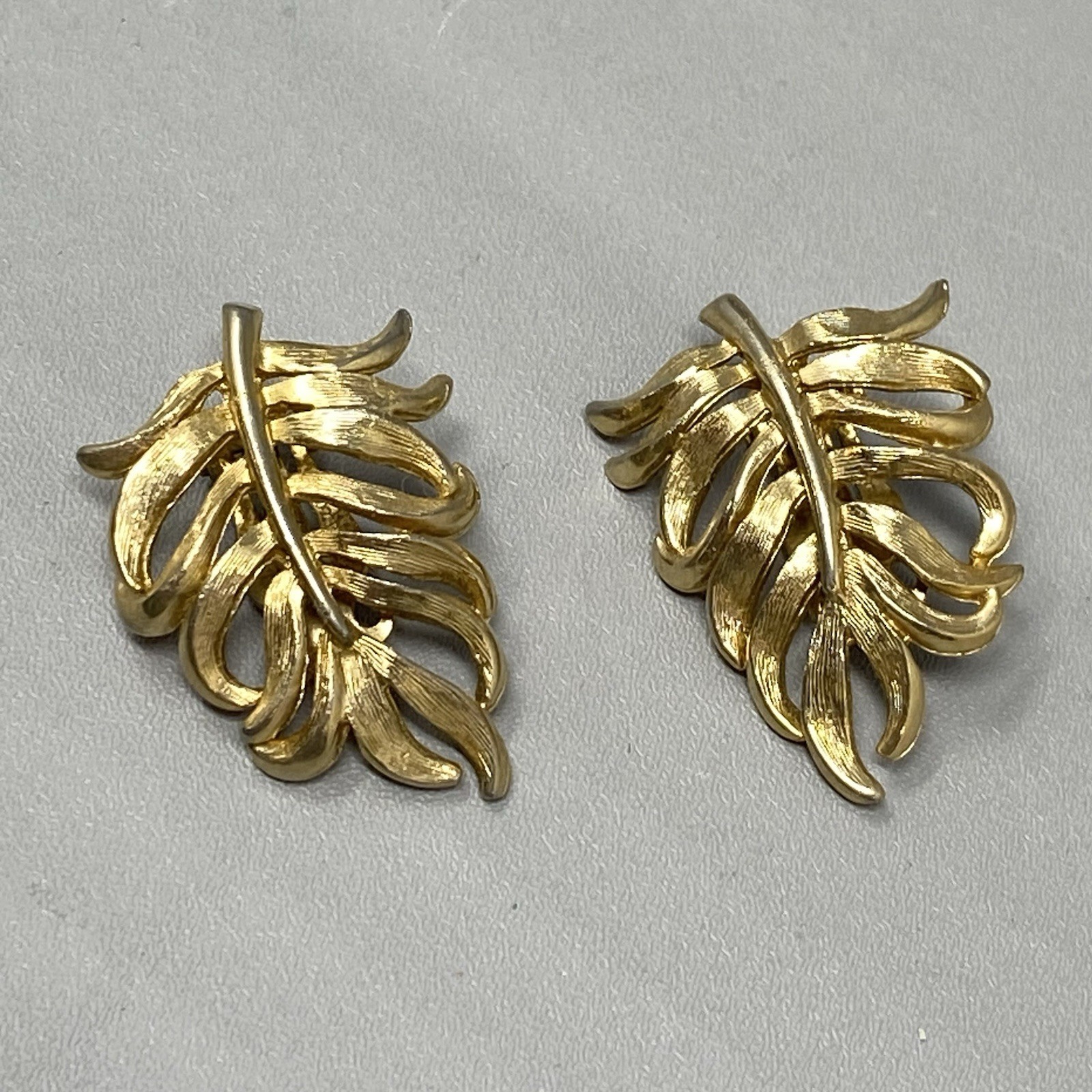 Brushed Gold Tone Leaf Earrings Textured Clip On Plant Nature Stud Dangle 1″