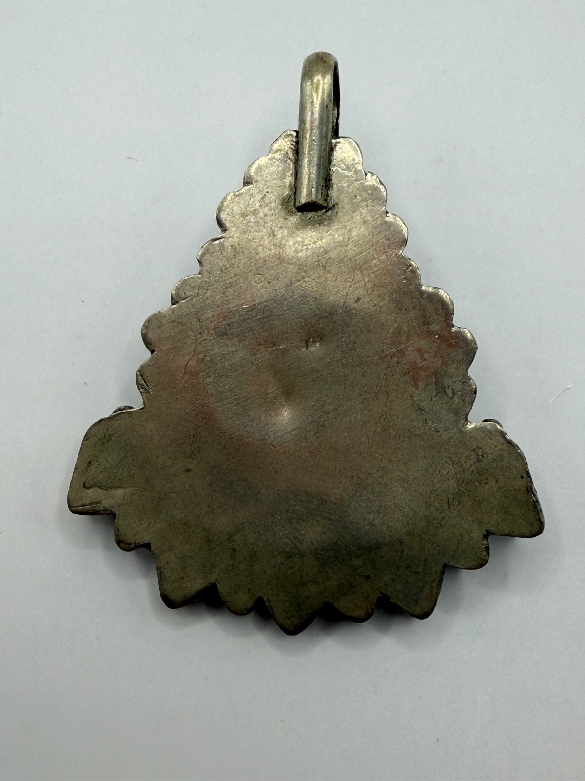 VINTAGE TIBETAN SILVER TONE PENDANT WITH TURQUOISE AND CORAL STONE BLUE LAPIS