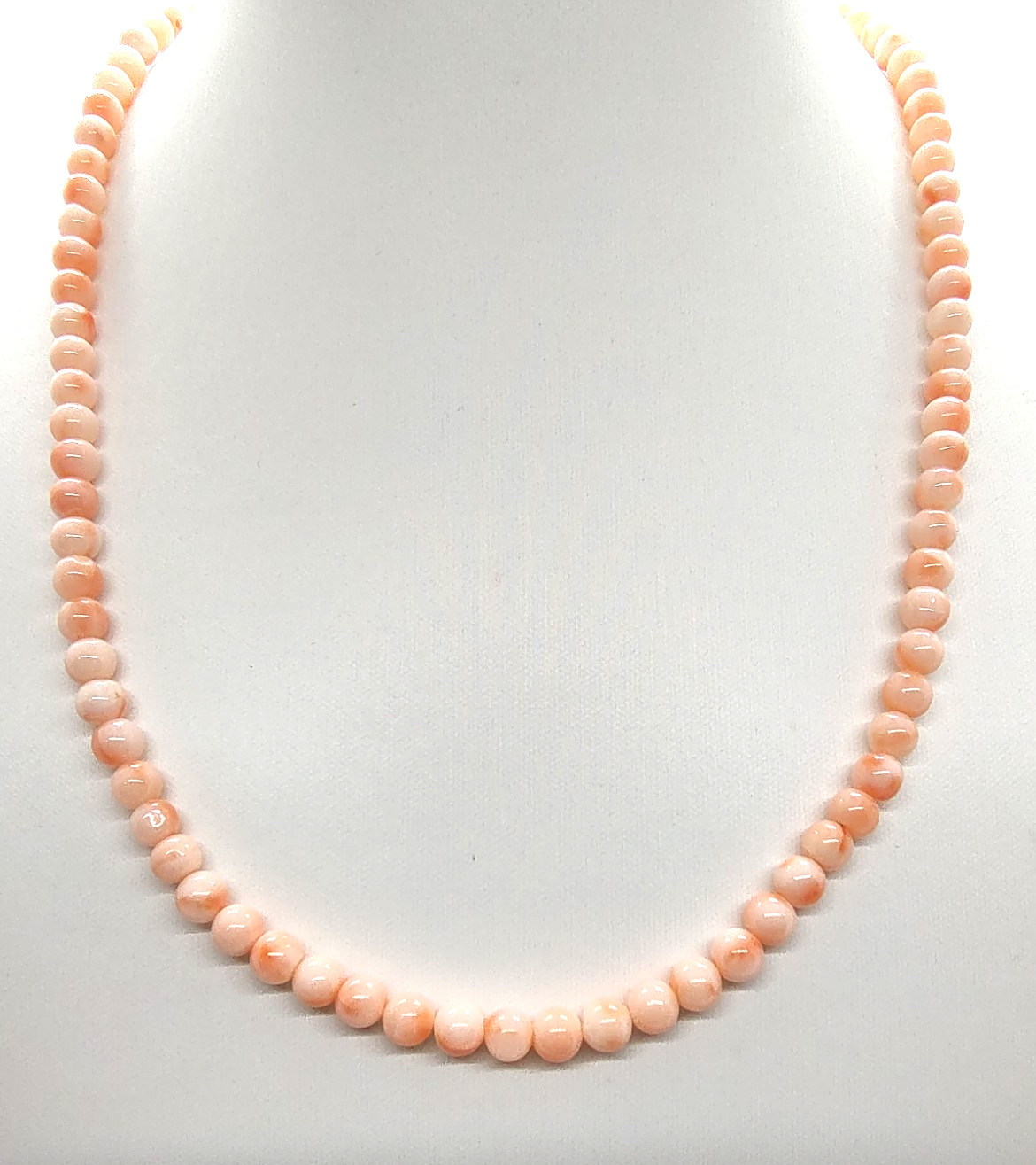 Vintage Lucoral 18″ Angel Skin Coral 3.42 MM Bead Necklace!
