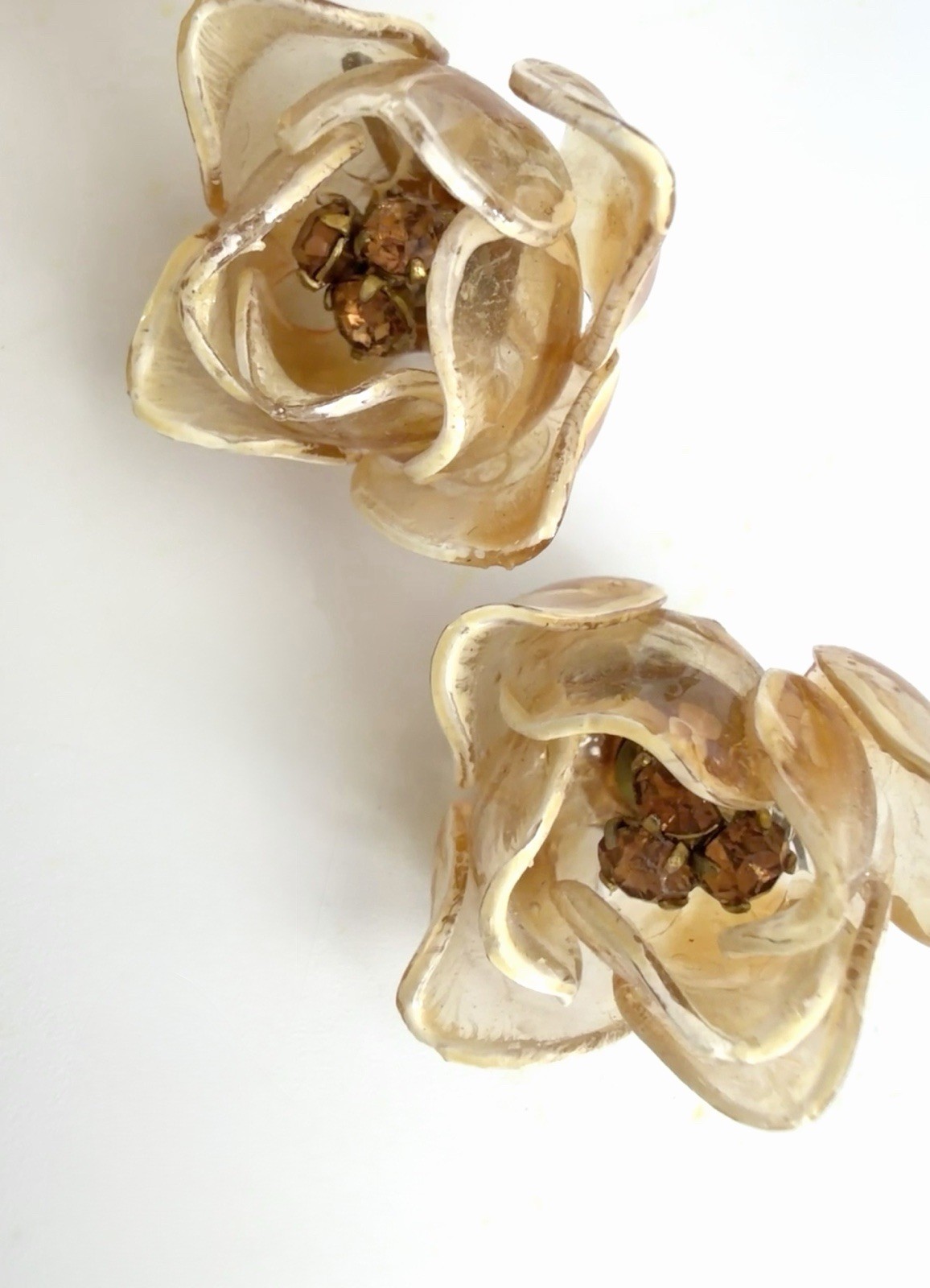 Cellulose Acetate Rhinestone Flower Brooch Earring Set Amber Demi Parure 50s Lot