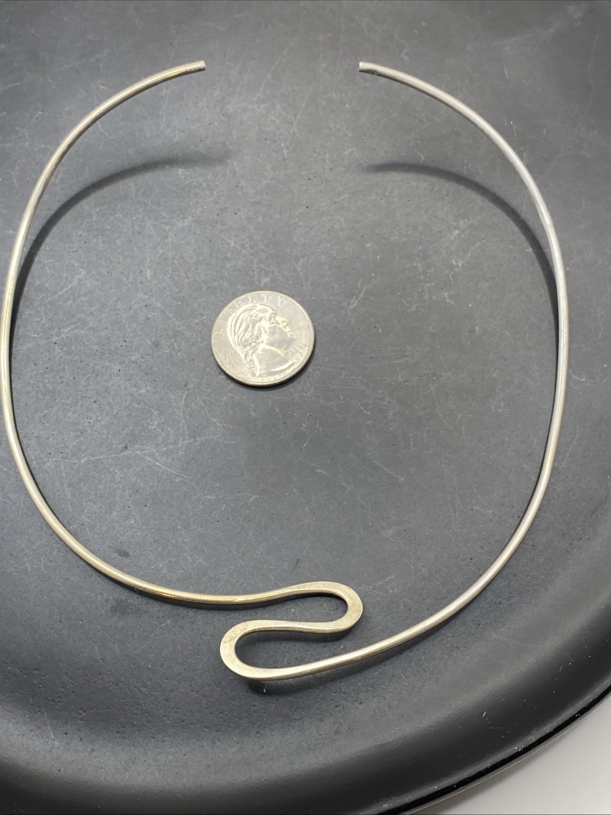 Vintage Sterling Silver S-Neck Twisted Center Collar Choker Necklace