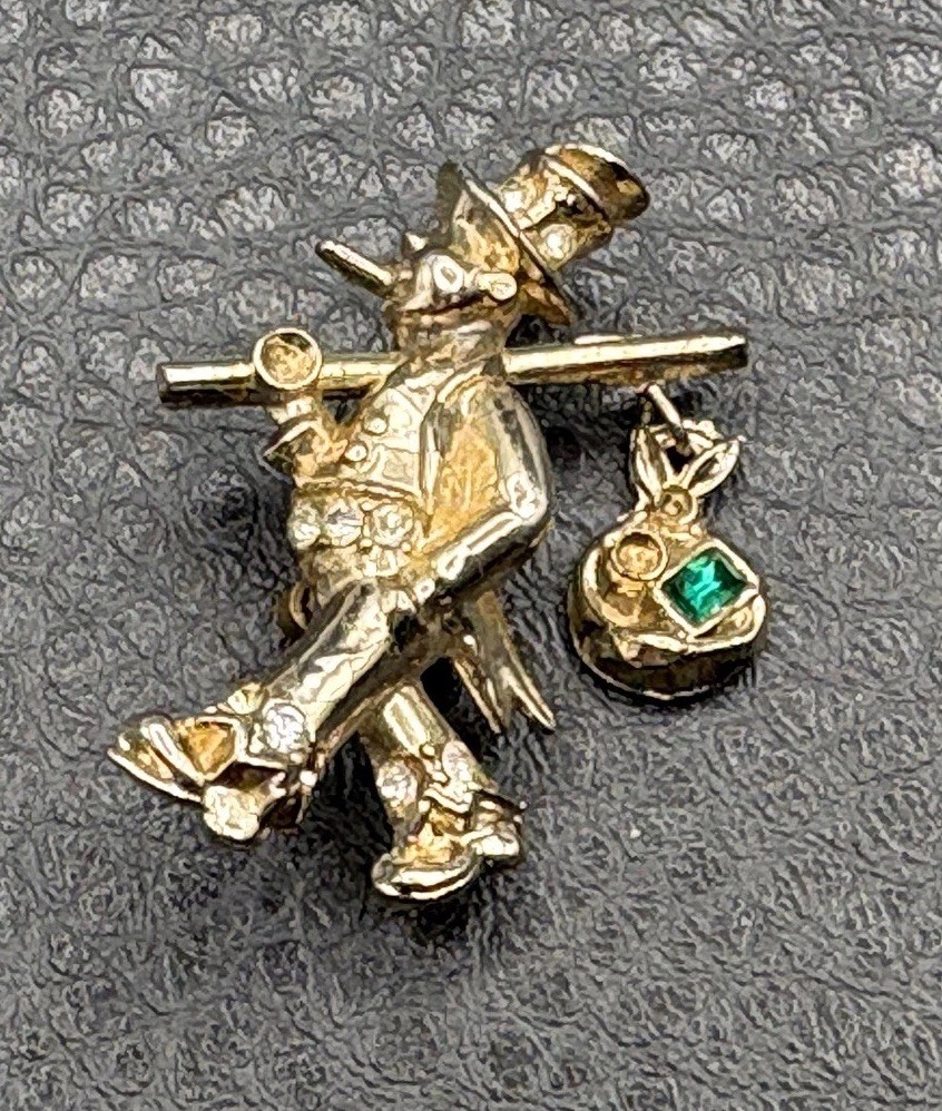 Vintage Gold Tone Hobo Knapsack Charm Brooch Pin Crystal Rhinestone