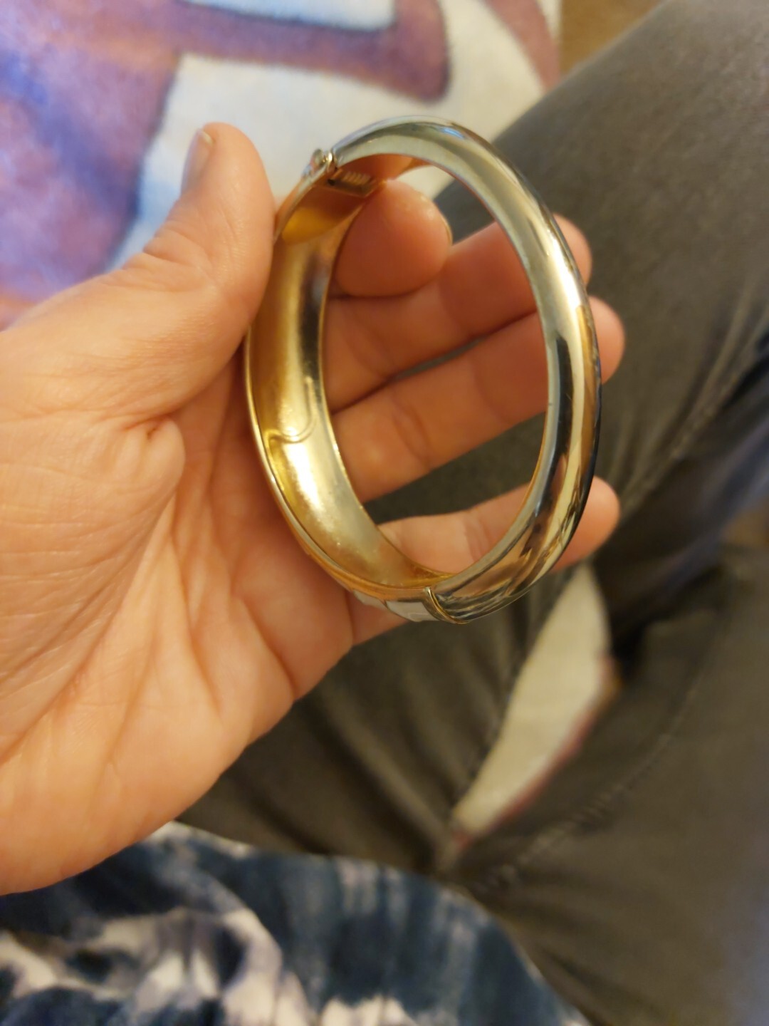 White & Silver, “S” Enamel Painted, Alloy Metal Hinged Bangle Bracelet
