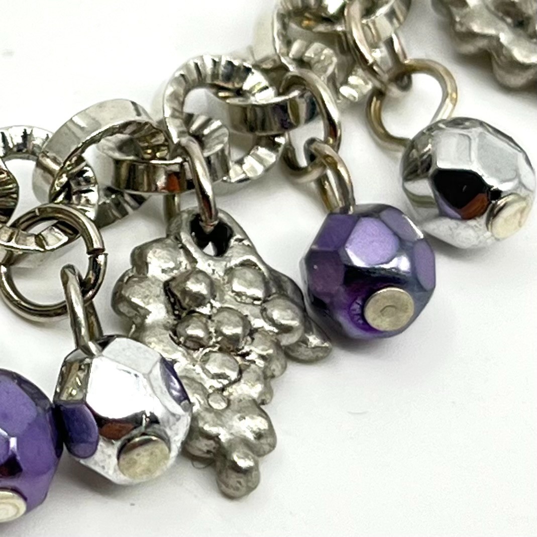 Vintage Silver Tone Purple Grape Cluster Charm Bracelet Toggle Boho Y2K 7.25″