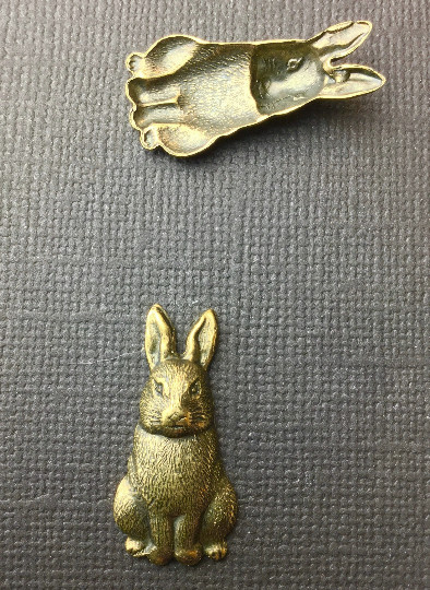 42133 2 Pc – Brass Oxidized Sitting Rabbit Jewelry Finding