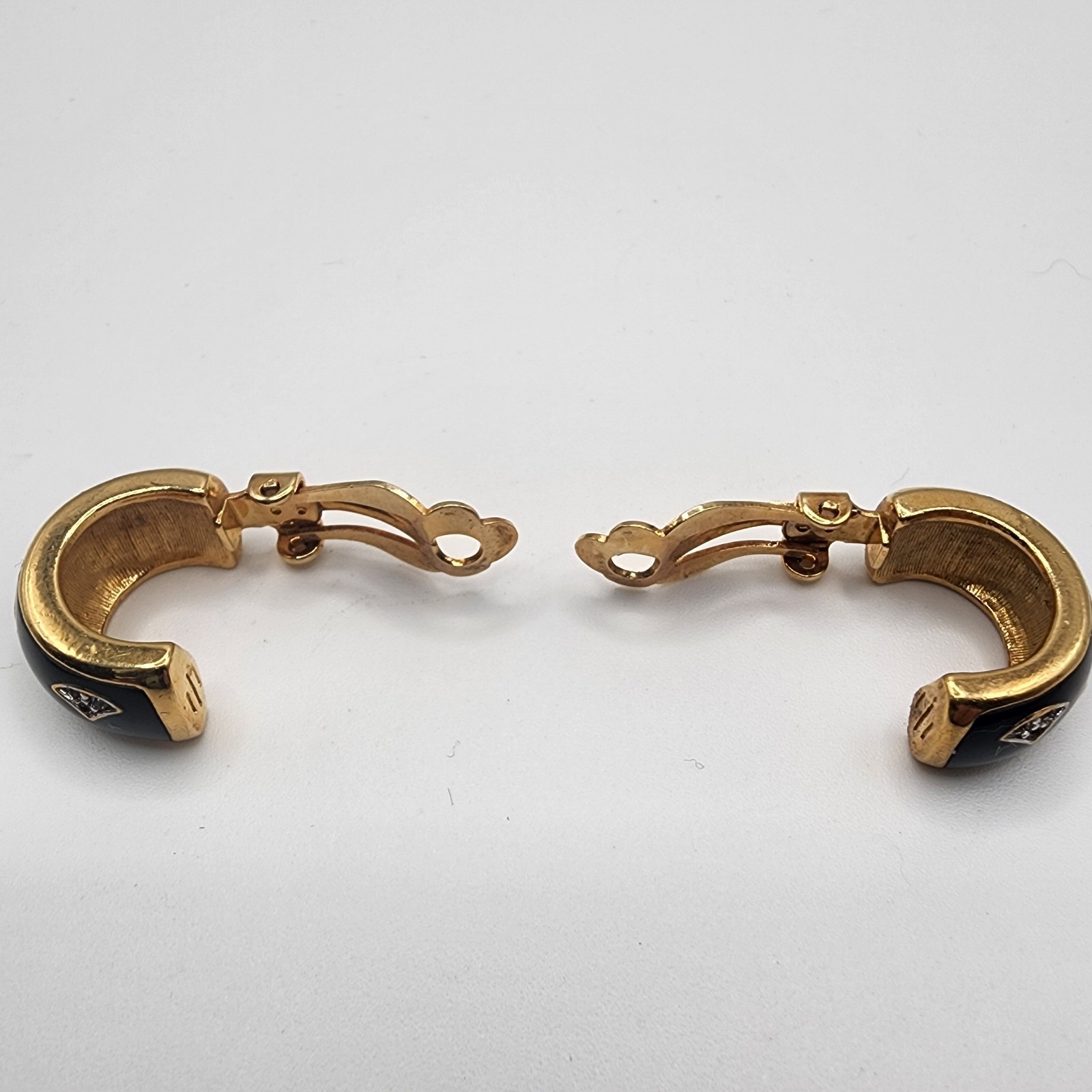 Black Enamel Rhinestone Crystal Earrings Gold Tone Vintage Clip On Jewelry