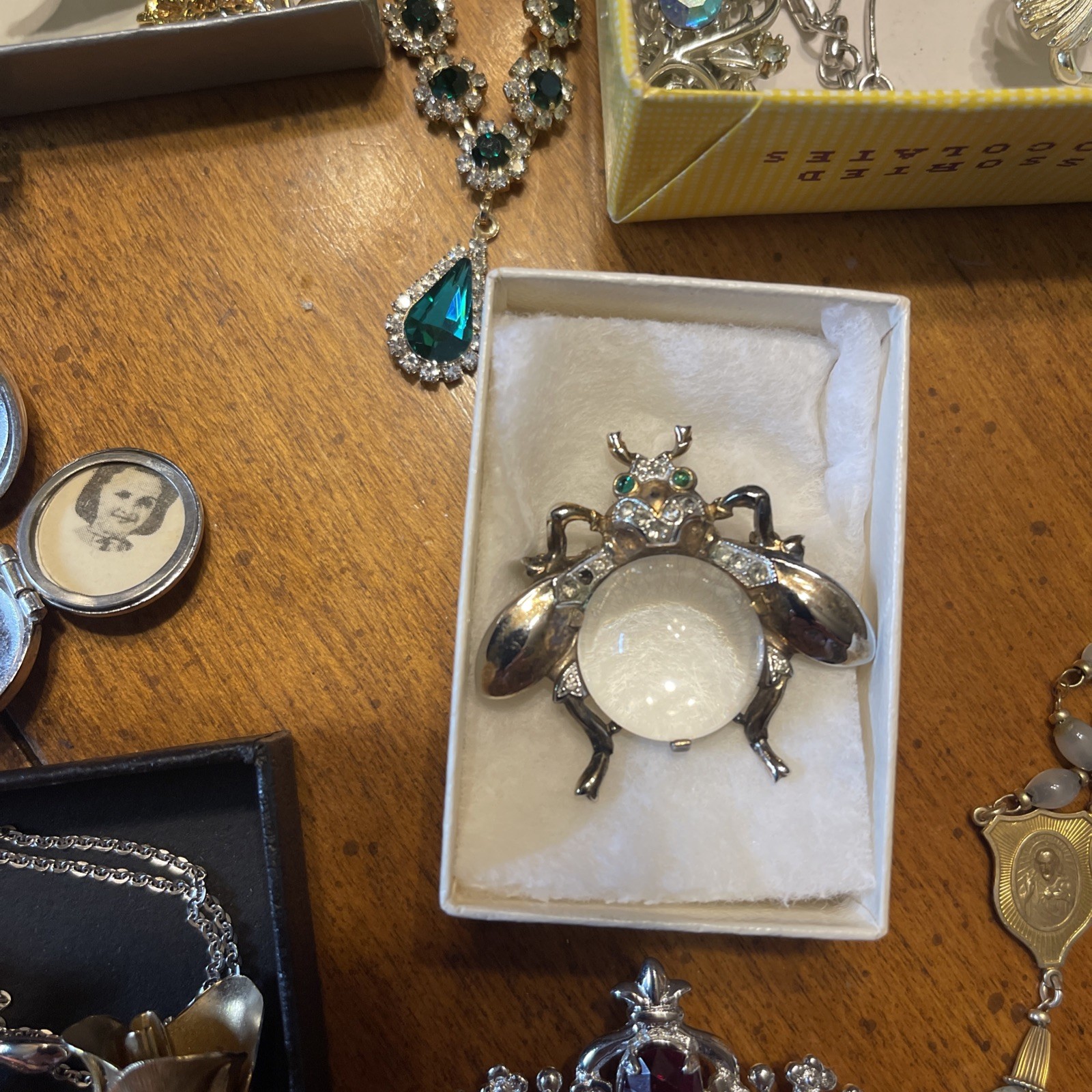 Huge Estate Vintage to Modern Jewelry Signed/unsigned Costume Mixed Lot