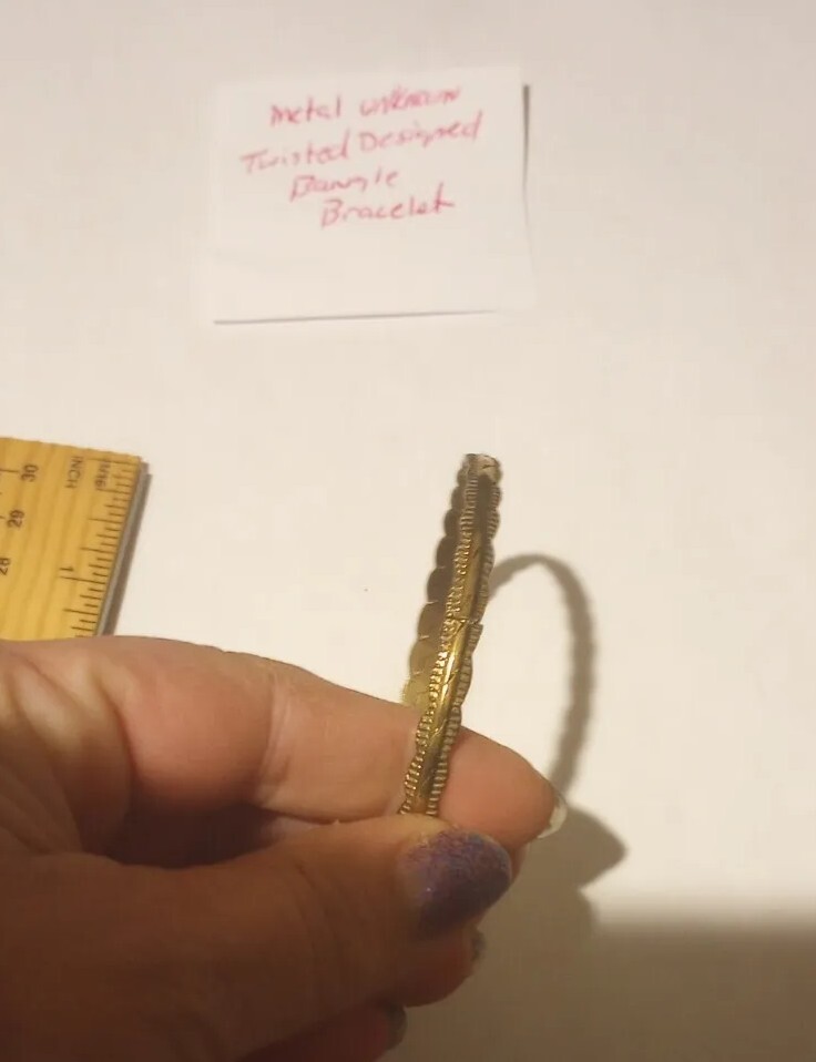 Unknown metal untested unique designed bangle bracelet