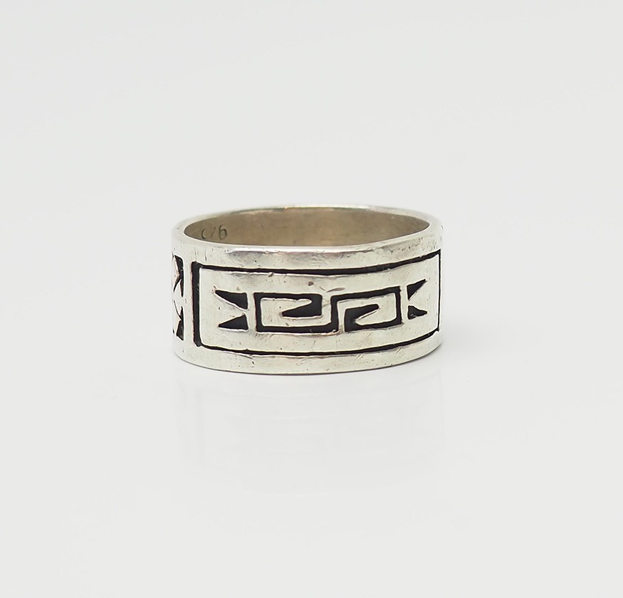 Vintage tribal design sterling silver traditional band men women ring sz 10