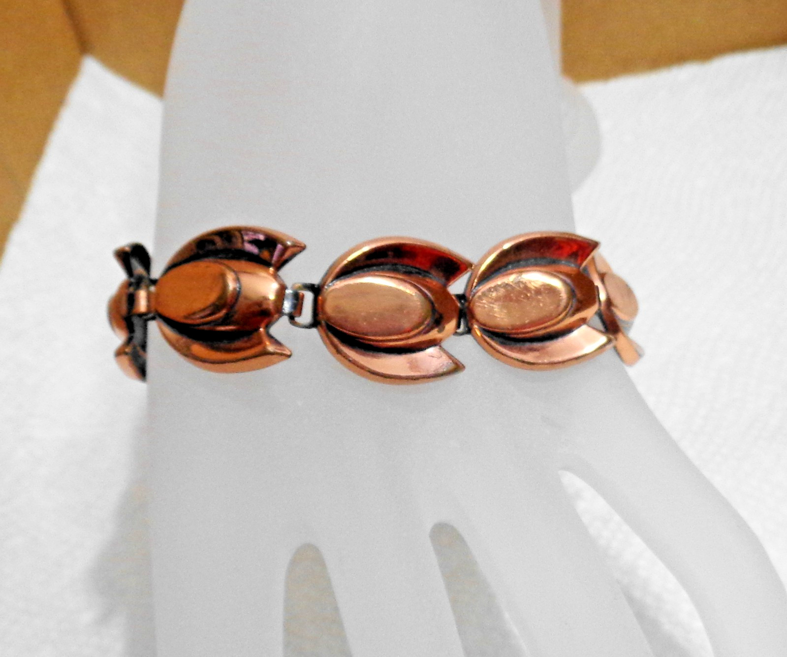 7 inch Vintage Solid Copper Renoir Stylized Tulip Bracelet 11/16″ 20.9 gm