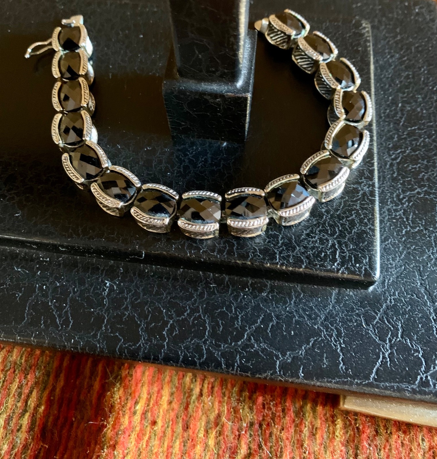 Vintage 90s Silver Tone Black Glass Square Link Bracelet Boho Fashion Jewelry