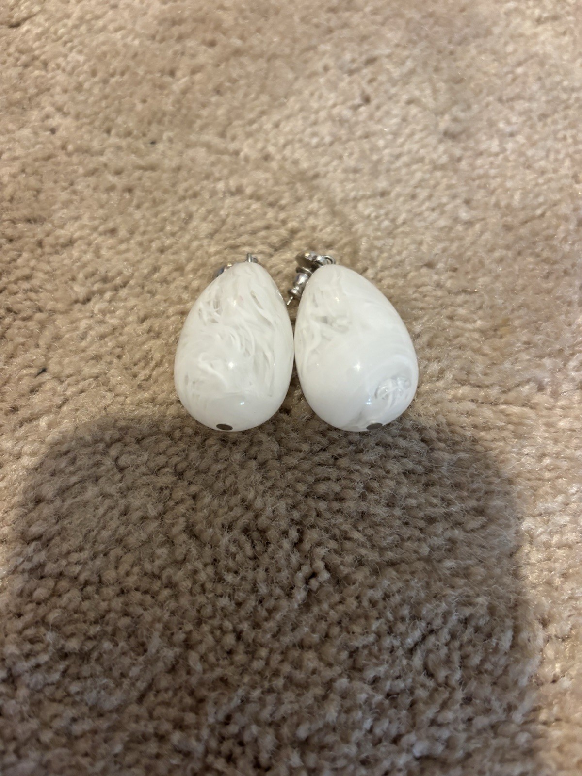 Vtg YSL Yves Saint Laurent WHITE EGG SHAPED MARBLE EARRINGS