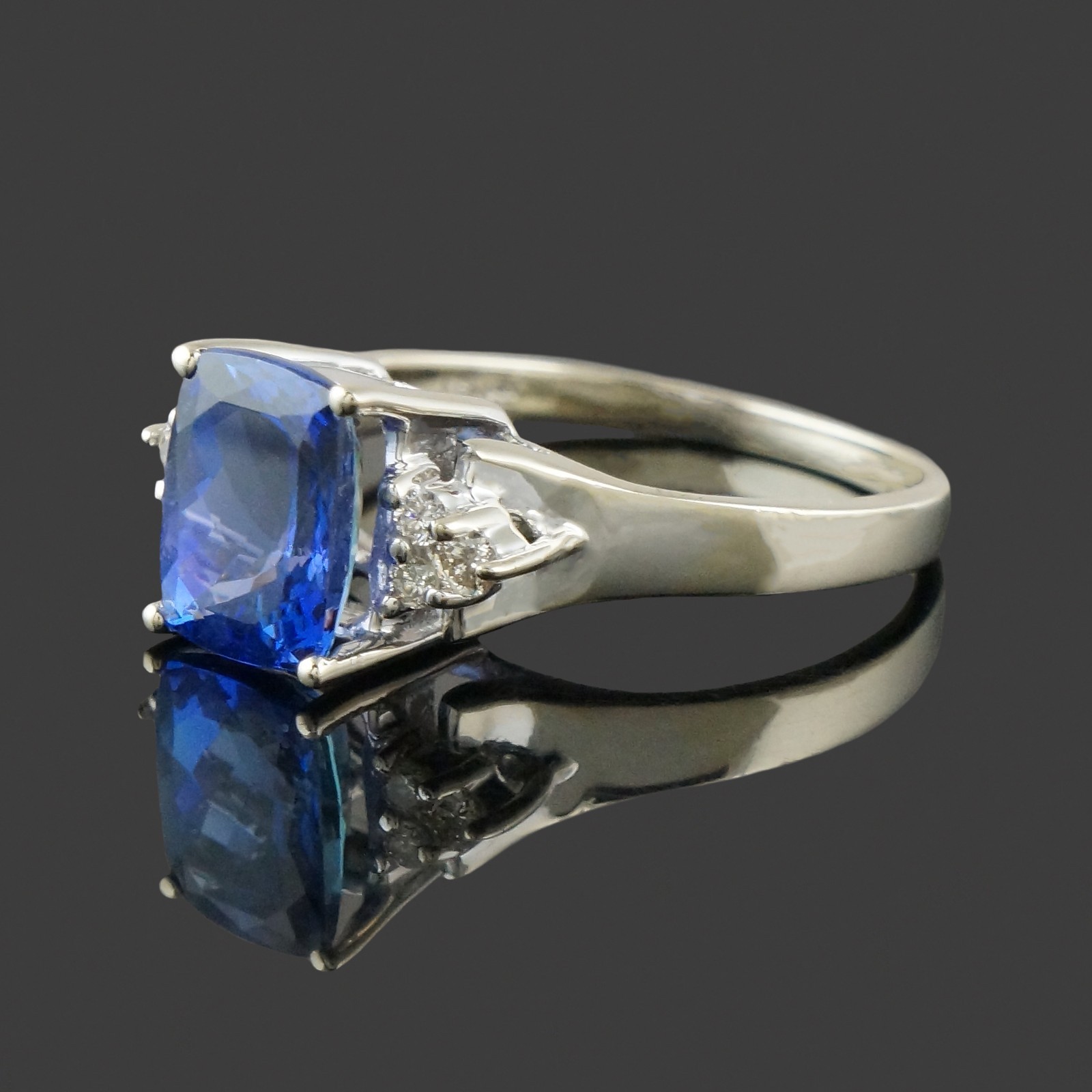 LeVian Solid 14K White Gold 2.75 Ct Tanzanite & Diamond Wedding Anniversary Ring