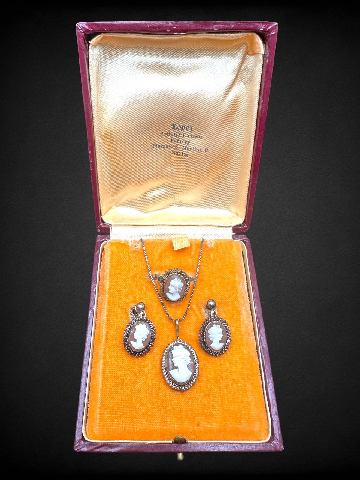 Vintage Italian Cameo 800 Silver Jewelry Set in Box Ring Necklace Earrings