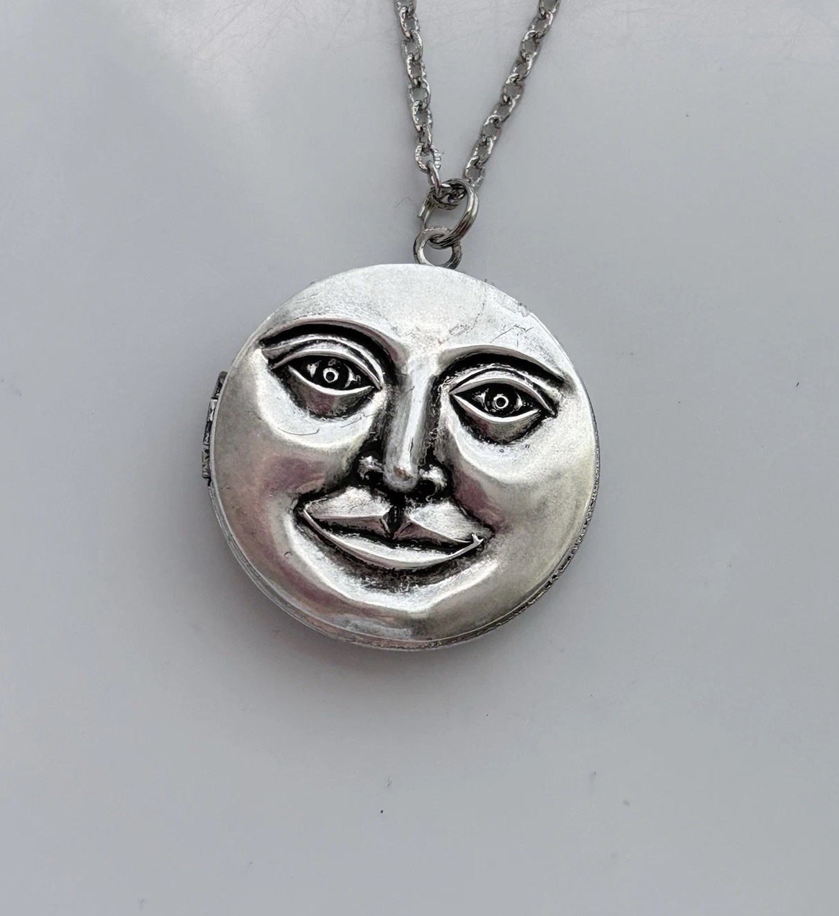 Full Moon Face Locket Necklace Sterling Silver Chain Secret Pillbox Vtg Pendant