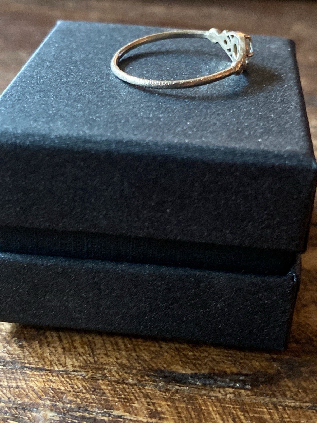 DMD Metal Isadora Ring/with 4mm White Rose Cut Diamond