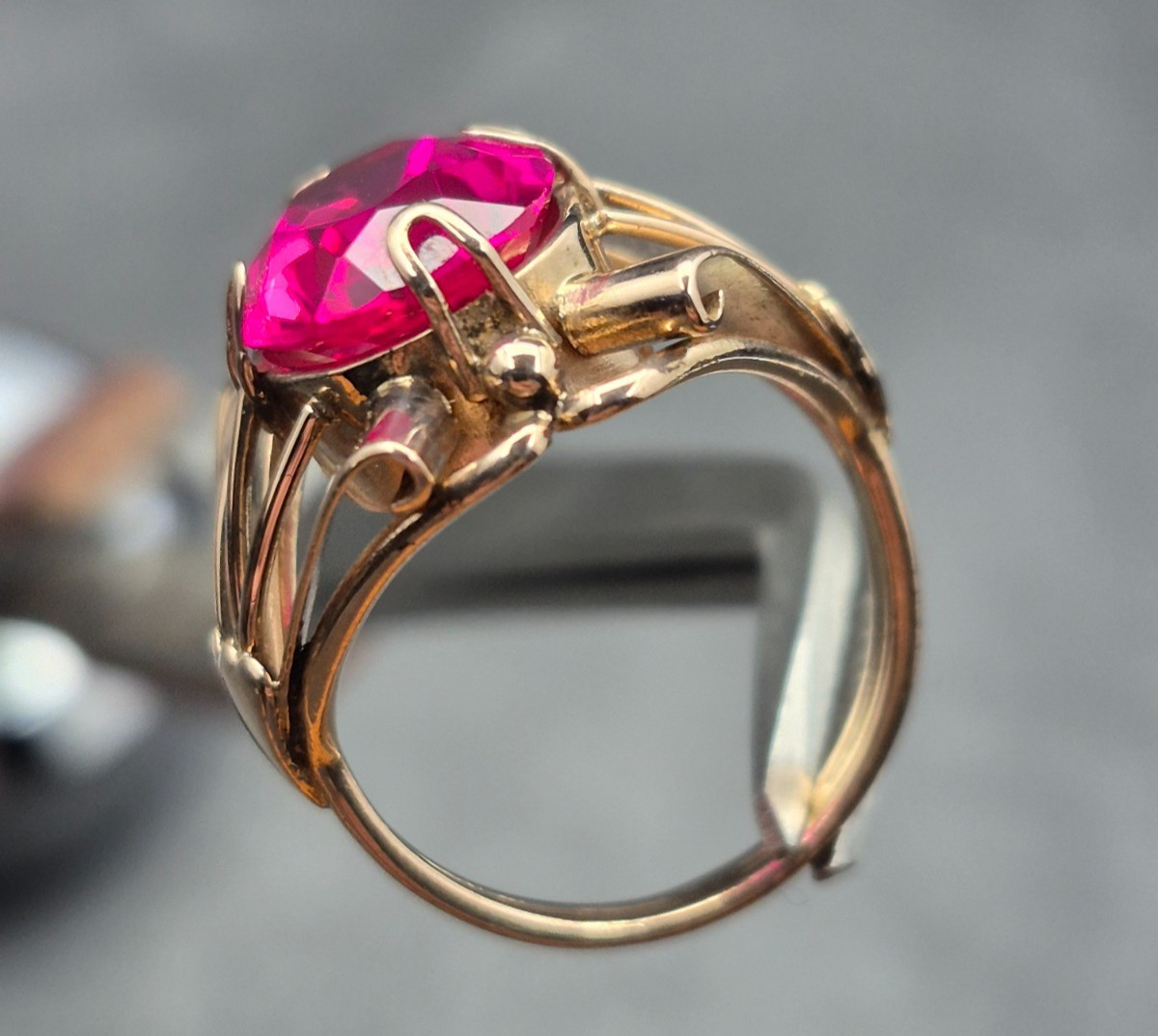 Vintage Soviet 14K Rose Gold Ring 583 with Ruby Stone • Original USSR Jewelry