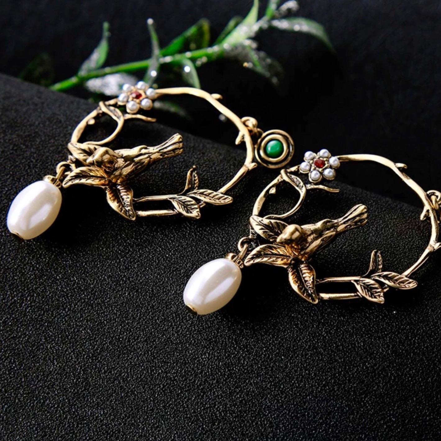 Vintage earrings,Earrings,Statement earrings,Wedding earrings,Floral earrings