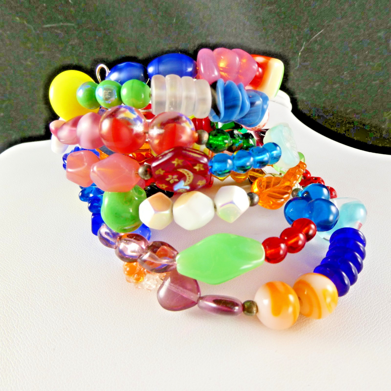 Vintage Fruit Salad Art Glass Coil Wrap Bracelet 2 Sterling Silver Charms HEART