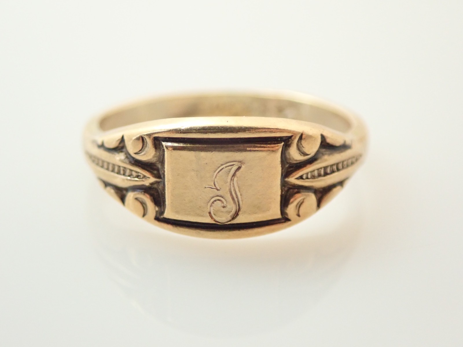 Vintage 10k Gold Filled Signet Initial Letter “J” Pinky Band Ring Sz 3.75