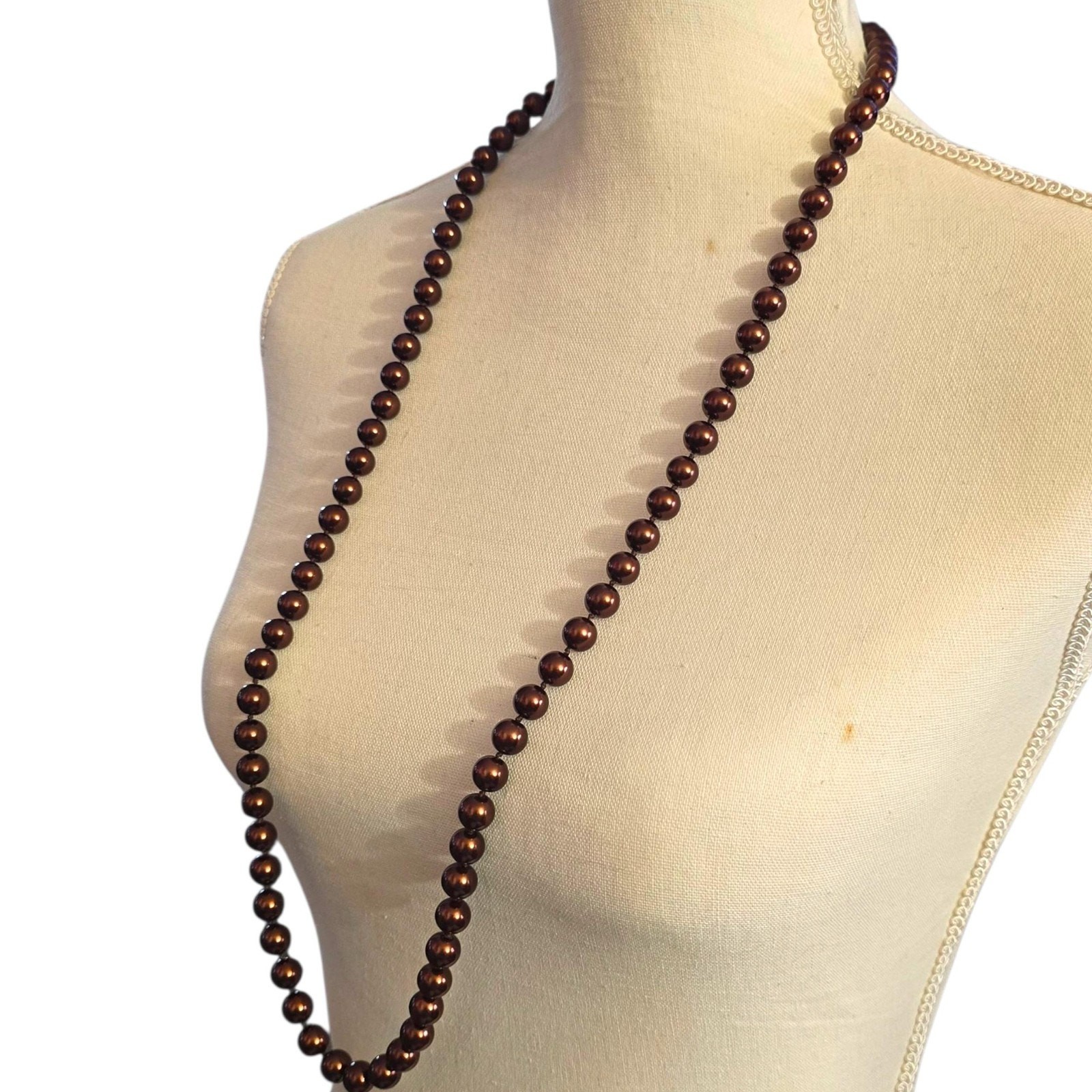 Necklace Beaded Brown Vintage 24″ Single Strand Gold Tone Filigree Clasp SKU2419