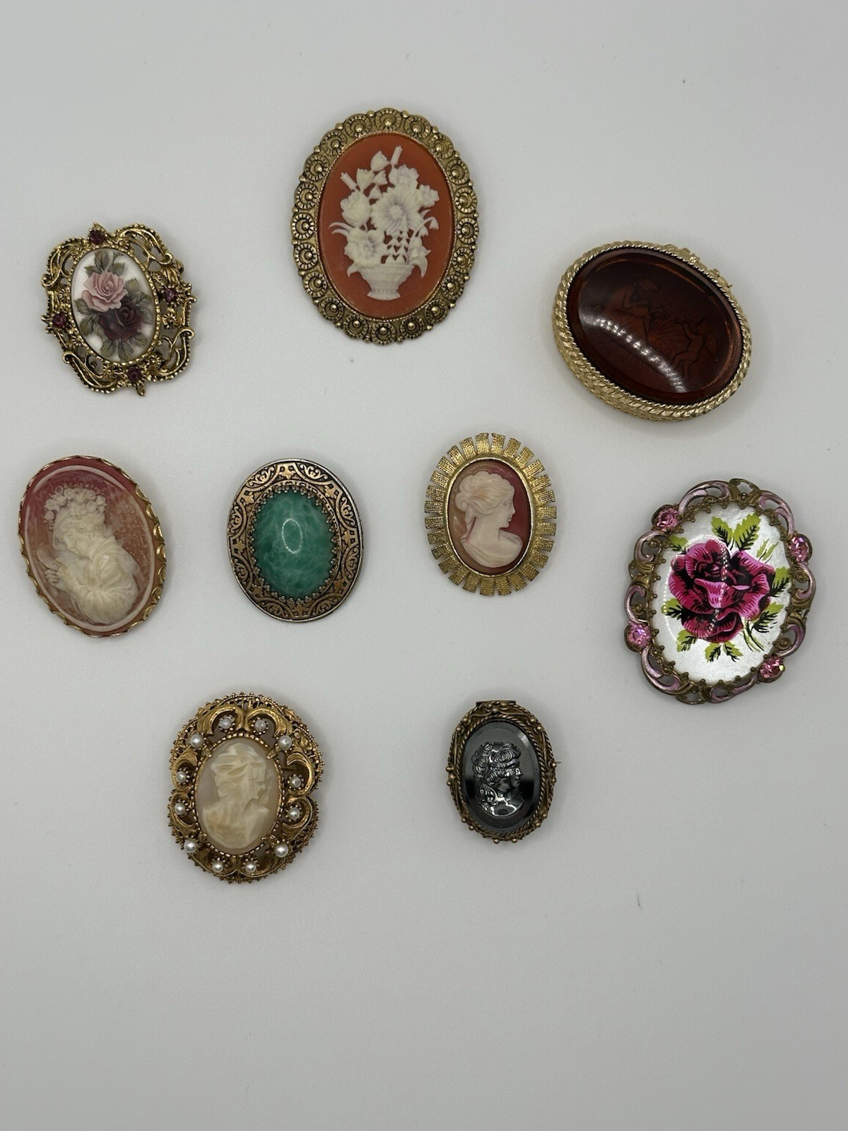 9 Piece Vintage Cameo Lot. Trinket Box, Florenza Brooch/pendant, W Germany