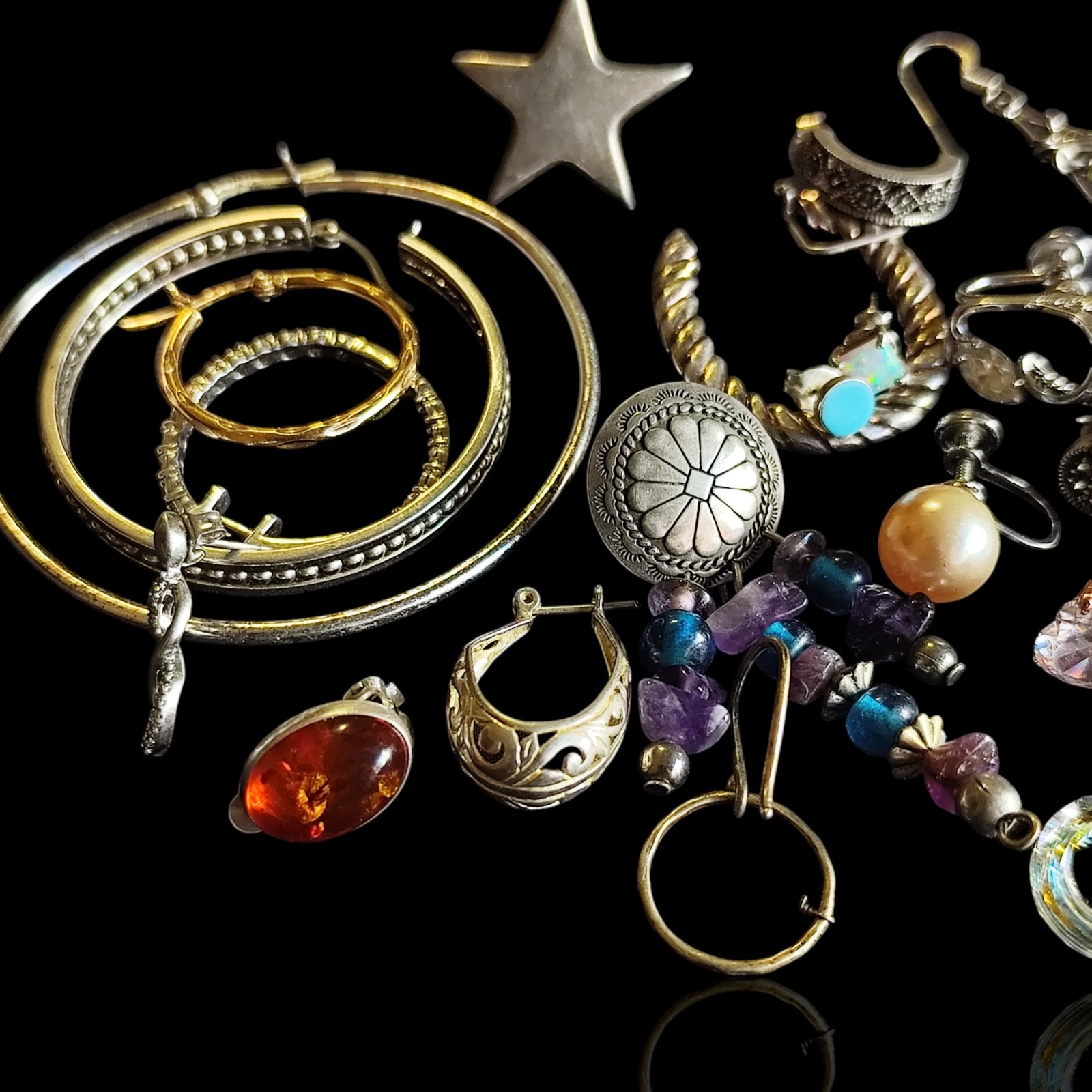 Vintage To Mod Sterling Silver Single Earring Lot Unknown Weight Not Scrap